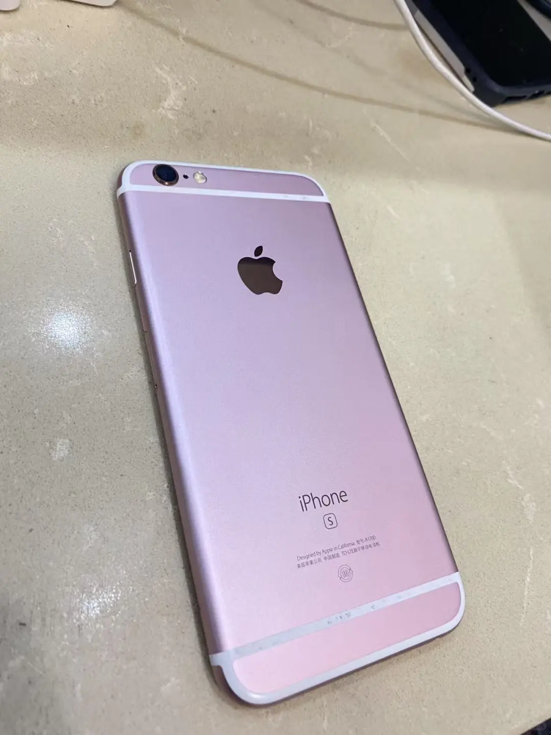 粉色iPhone 6s 实拍